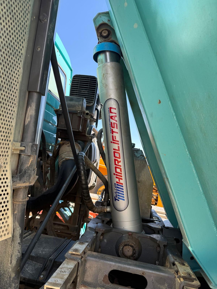 Mercedes-Benz Actros 4448 10x4 mulda tipper - euro 5 - lifting axle - Самосвал: фото 5 Mercedes-Benz Actros 4448 10x4 mulda tipper - euro 5 - lifting axle - Самосвал: фото 5