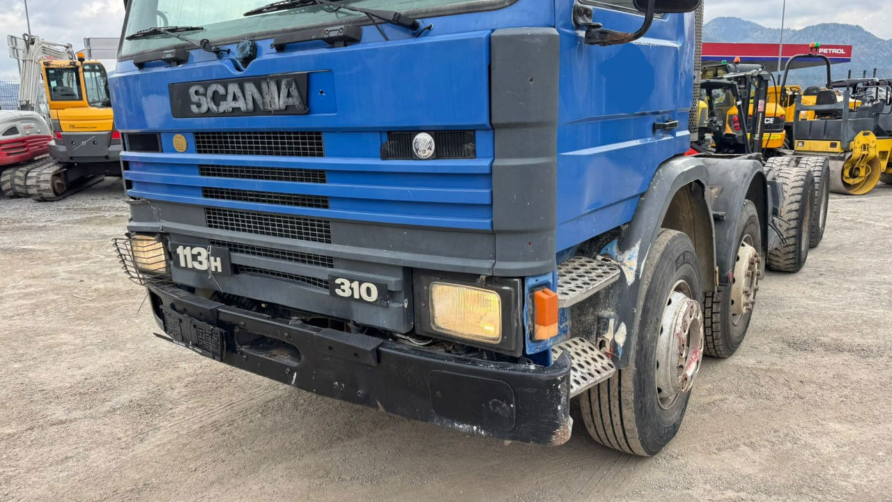 Scania 113H 310 8x4 chassis - full spring - Грузовик-шасси: фото 2 Scania 113H 310 8x4 chassis - full spring - Грузовик-шасси: фото 2