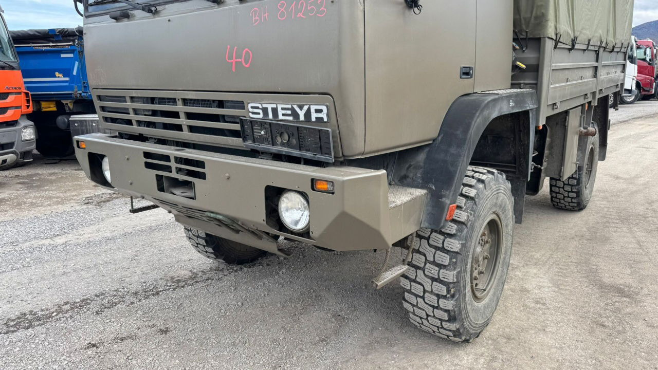 Steyr 12M18 4X4 stake body -  truck - Тентованный грузовик: фото 2 Steyr 12M18 4X4 stake body -  truck - Тентованный грузовик: фото 2