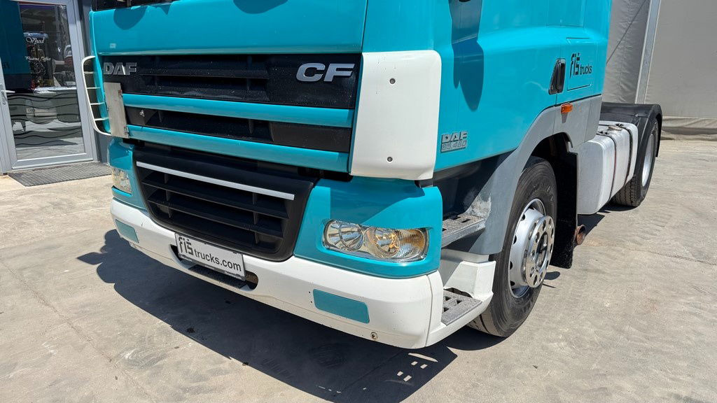 DAF FT CF 85.460 FT 4x2 - tipp. hydraulics - Тягач: фото 2 DAF FT CF 85.460 FT 4x2 - tipp. hydraulics - Тягач: фото 2