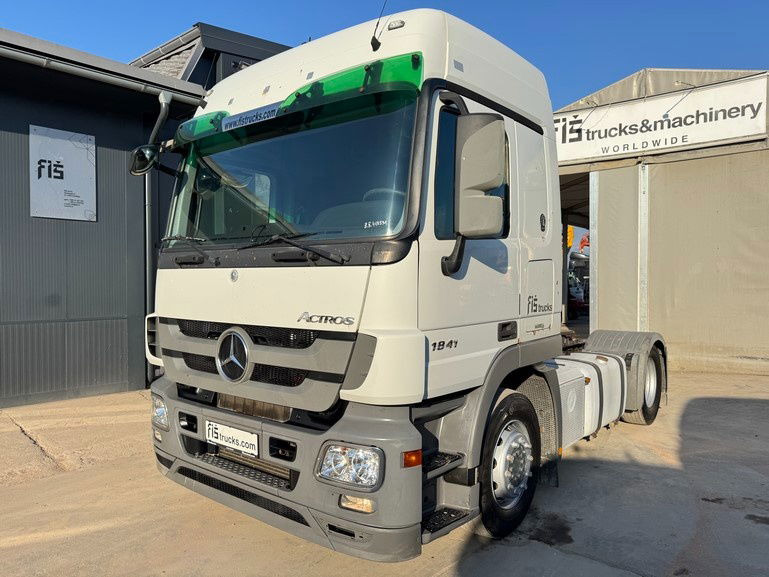 Mercedes-Benz Actros 1841 LS 4x2 tractor unit - Тягач: фото 1 Mercedes-Benz Actros 1841 LS 4x2 tractor unit - Тягач: фото 1
