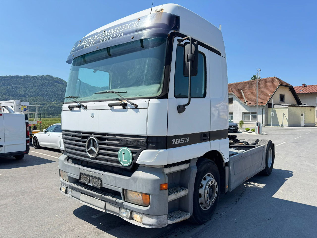 Mercedes-Benz Actros 1853 LS 4x2 tractor unit - retarder - tipp. hydraulics - Тягач: фото 1 Mercedes-Benz Actros 1853 LS 4x2 tractor unit - retarder - tipp. hydraulics - Тягач: фото 1