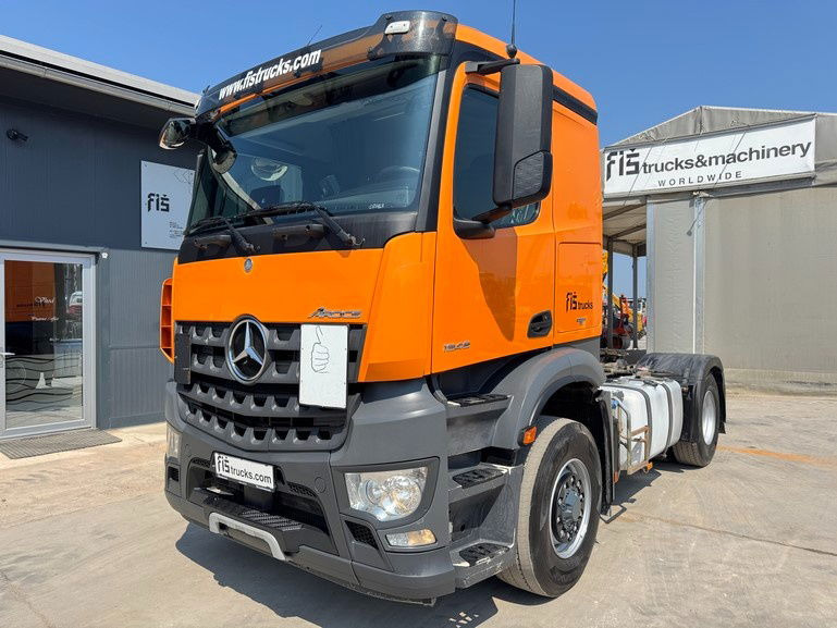 Mercedes-Benz Arocs 1845 HAD 4X4 tractor unit - tipp. hydr. - retarder - Тягач: фото 1 Mercedes-Benz Arocs 1845 HAD 4X4 tractor unit - tipp. hydr. - retarder - Тягач: фото 1