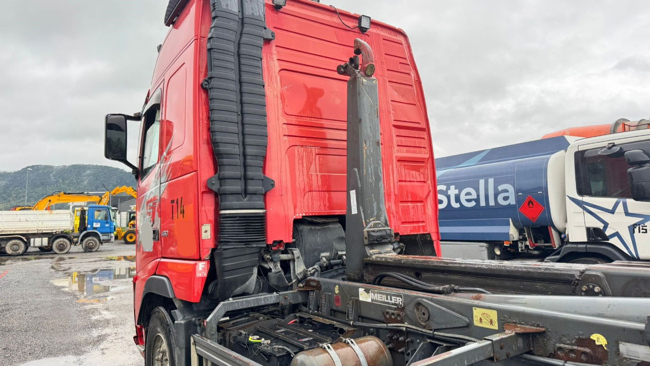 Грузовик-контейнеровоз/ Сменный кузов Volvo FH 12 460 6x2 Meiller abroll tipper - motor brake - lifting axle: фото 6 Грузовик-контейнеровоз/ Сменный кузов Volvo FH 12 460 6x2 Meiller abroll tipper - motor brake - lifting axle: фото 6