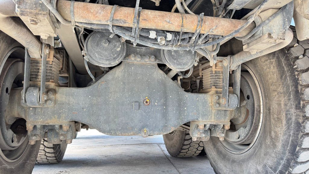 Самосвал Volvo FM 400 6x4 bordmatic tipper - motor brake: фото 21