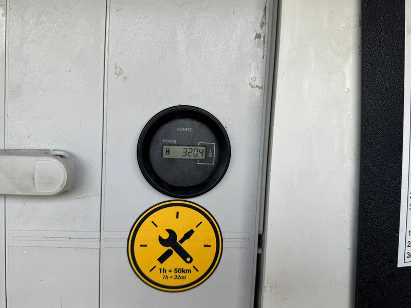 Лёгкий коммерческий автомобиль Renault Master 2.3 DCI  320 hours: фото 7