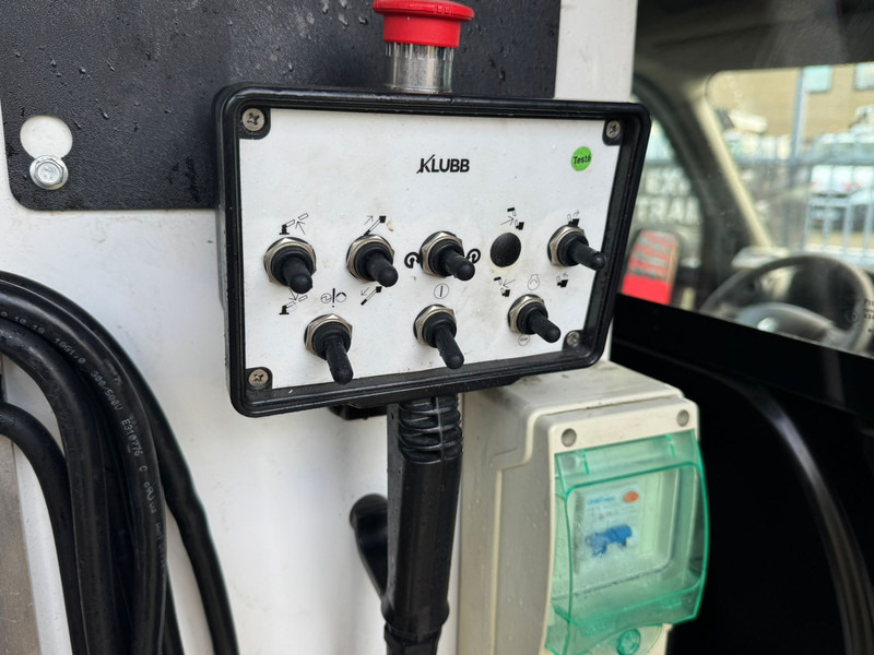 Лёгкий коммерческий автомобиль Renault Master 2.3 DCI  320 hours: фото 8