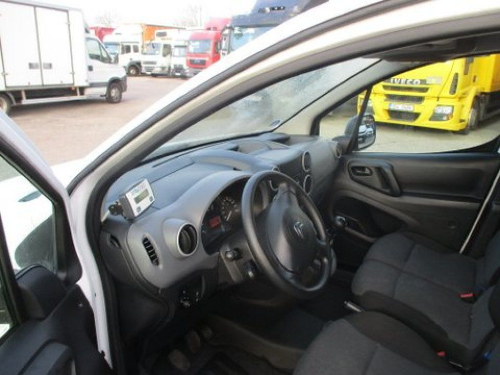 Citroën Berlingo izotherm - Малотоннажный рефрижератор: фото 5 Citroën Berlingo izotherm - Малотоннажный рефрижератор: фото 5