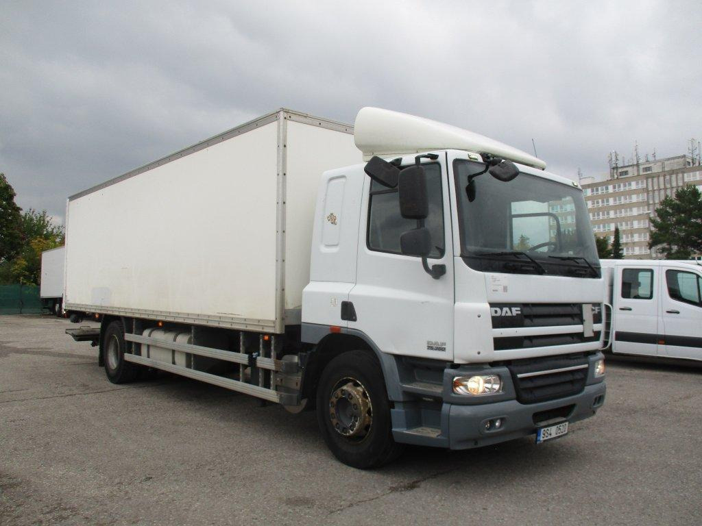 DAF CF 75.310 - Грузовик с закрытым кузовом: фото 3 DAF CF 75.310 - Грузовик с закрытым кузовом: фото 3