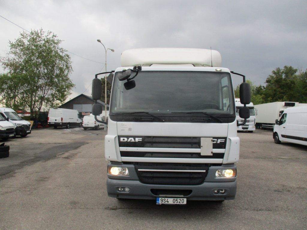 DAF CF 75.310 - Грузовик с закрытым кузовом: фото 2 DAF CF 75.310 - Грузовик с закрытым кузовом: фото 2