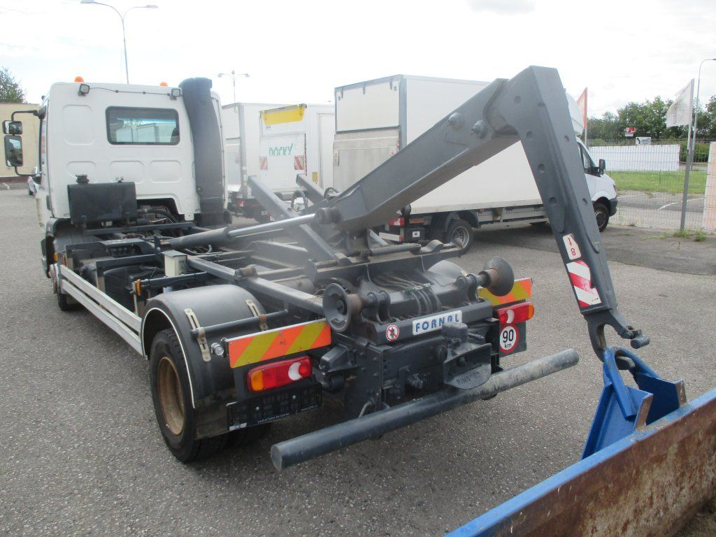 Крюковой мультилифт DAF LF 12.250: фото 10 Крюковой мультилифт DAF LF 12.250: фото 10