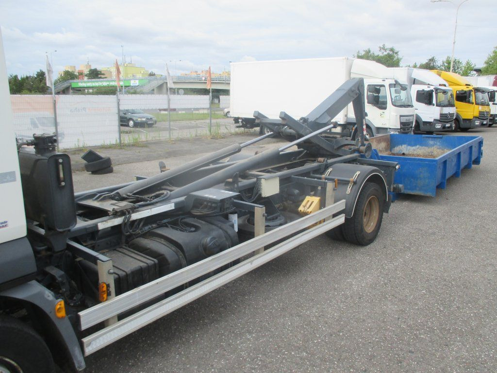 Крюковой мультилифт DAF LF 12.250: фото 11 Крюковой мультилифт DAF LF 12.250: фото 11