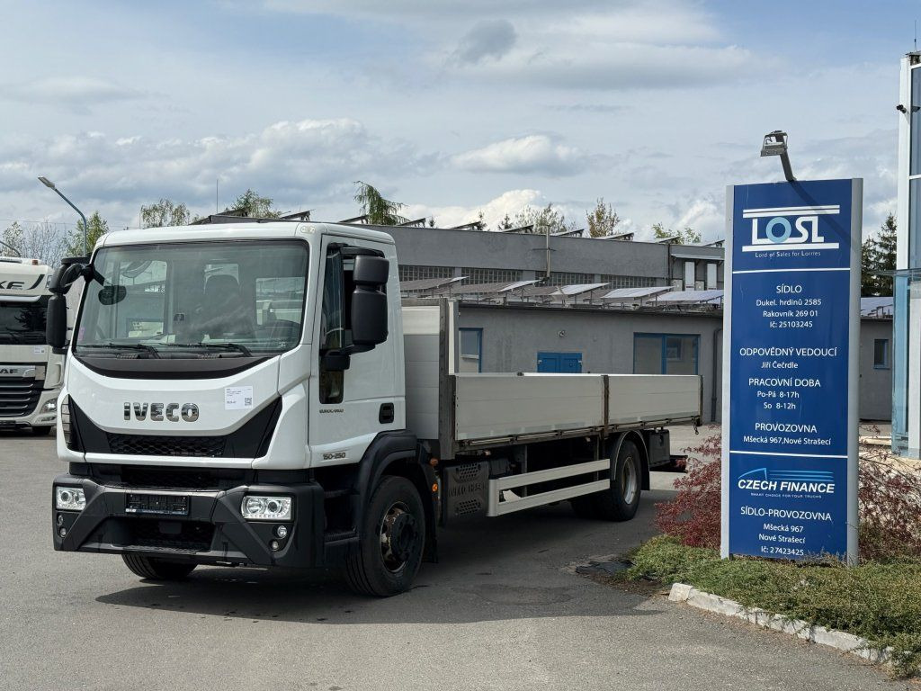 Iveco 150E25 EURO 6 - Грузовик бортовой/ Платформа: фото 1 Iveco 150E25 EURO 6 - Грузовик бортовой/ Платформа: фото 1