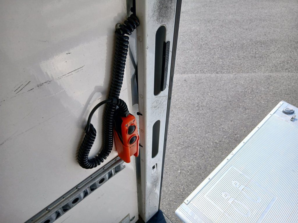 Малотоннажный фургон Iveco 72-210 (70C210): фото 11