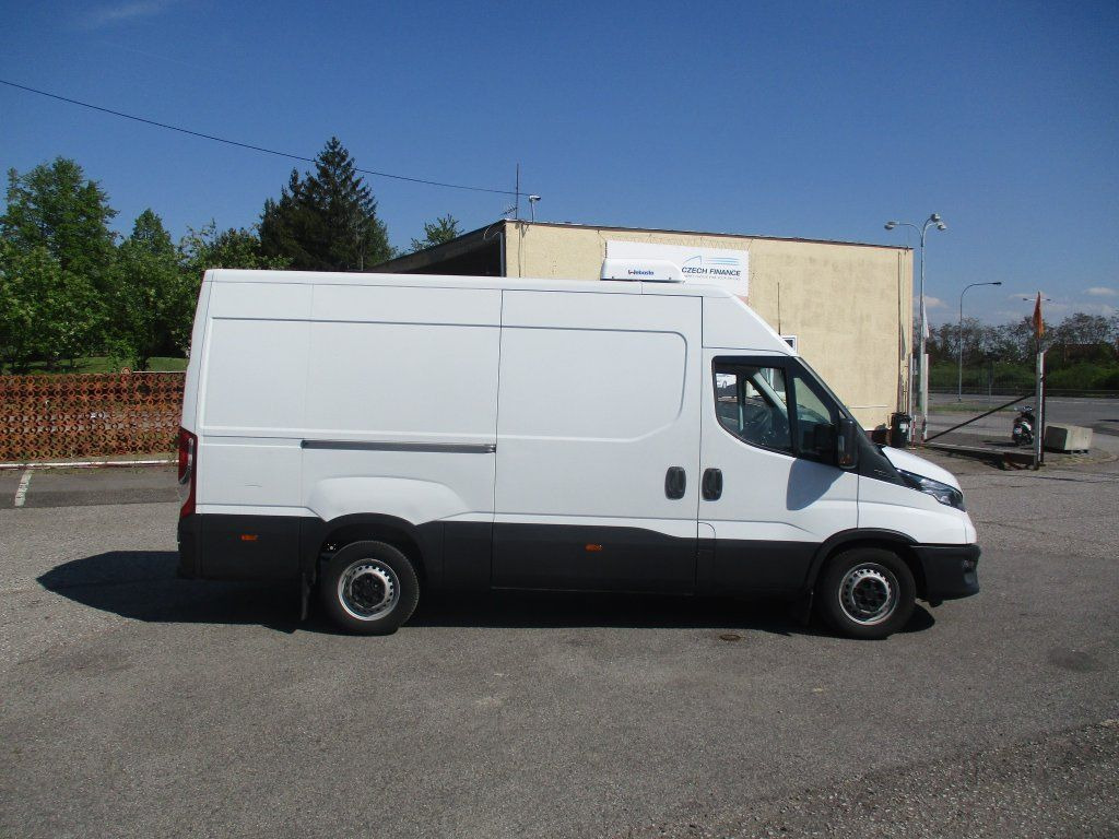 Iveco Daily 35S16 2.3L - Малотоннажный рефрижератор: фото 4 Iveco Daily 35S16 2.3L - Малотоннажный рефрижератор: фото 4