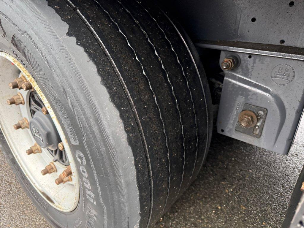 Тентованный полуприцеп Kässbohrer MEGA/lowdeck: фото 12