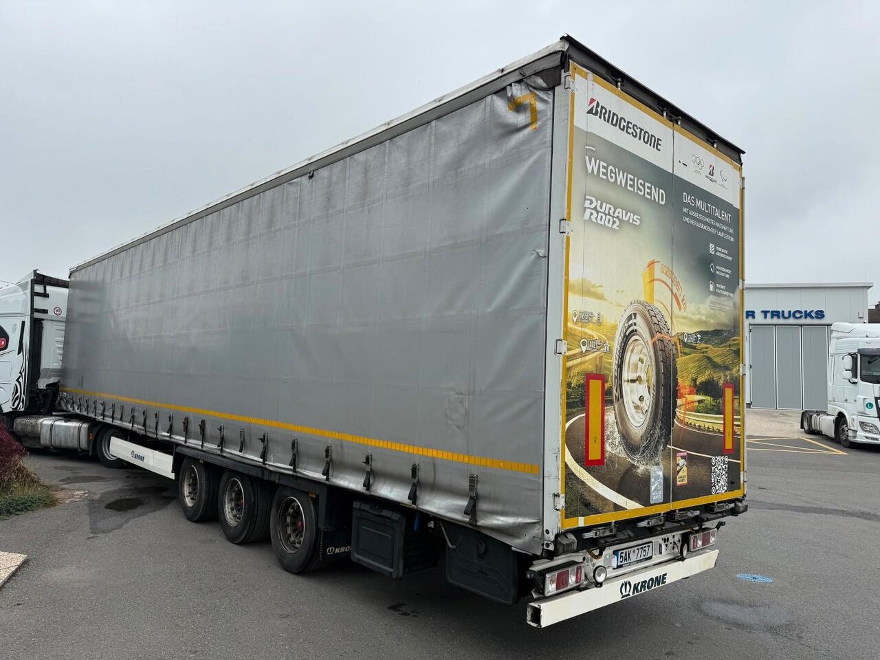 Krone MEGA/lowdeck SAF - Тентованный полуприцеп: фото 5 Krone MEGA/lowdeck SAF - Тентованный полуприцеп: фото 5