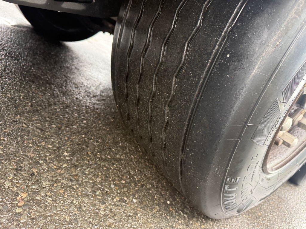 Тентованный полуприцеп Krone SD MEGA/lowdeck: фото 10 Тентованный полуприцеп Krone SD MEGA/lowdeck: фото 10