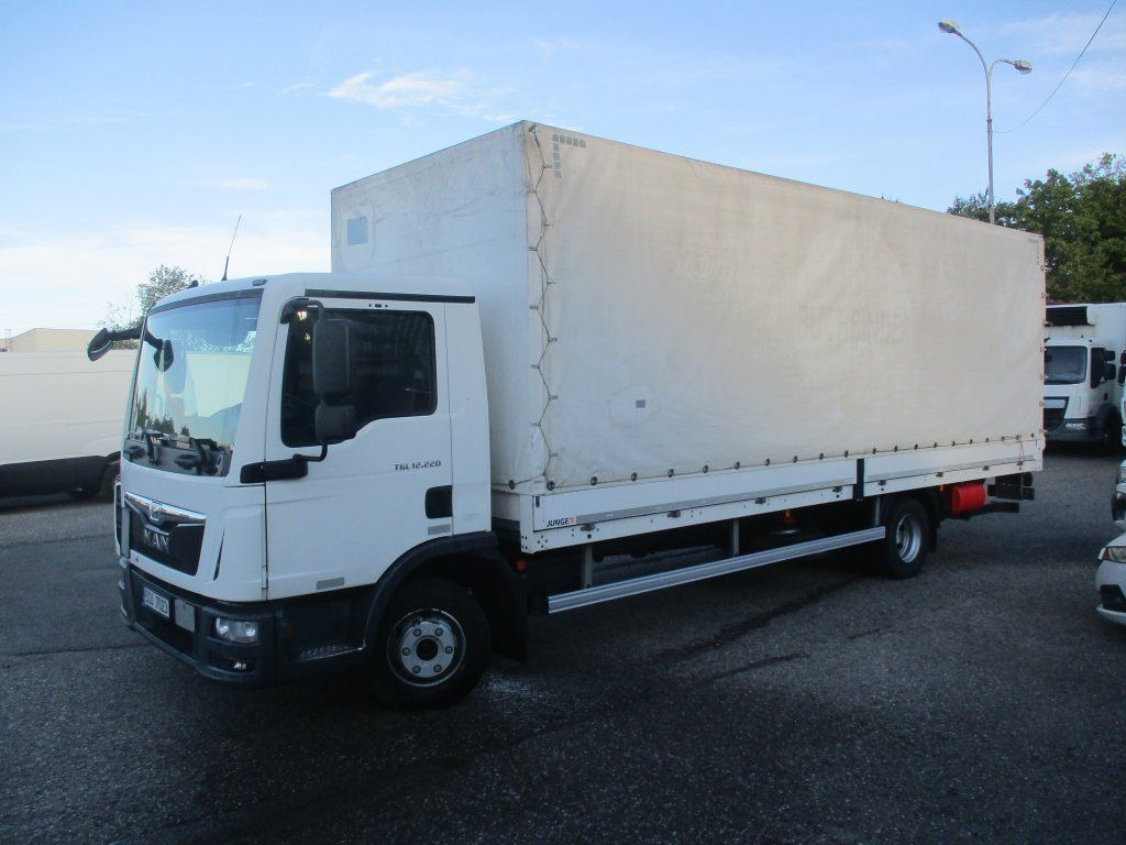 MAN TGL 12.220 - Тентованный грузовик: фото 1 MAN TGL 12.220 - Тентованный грузовик: фото 1