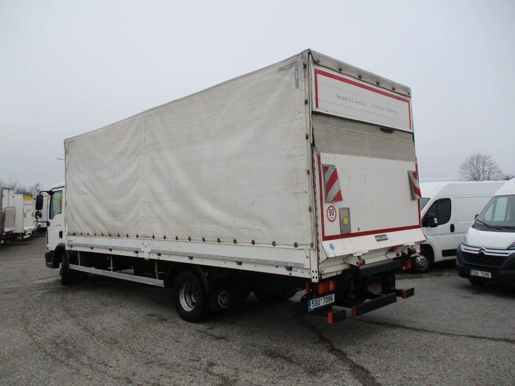 MAN TGL 12.250 - Тентованный грузовик: фото 4 MAN TGL 12.250 - Тентованный грузовик: фото 4