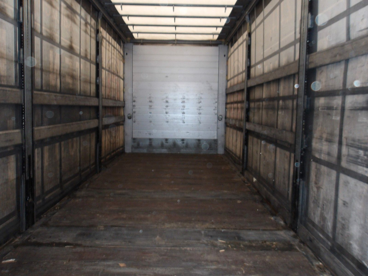 Mercedes-Benz 2548 Actros 6x2 EURO 6 + Schmitz - Тентованный грузовик: фото 5 Mercedes-Benz 2548 Actros 6x2 EURO 6 + Schmitz - Тентованный грузовик: фото 5