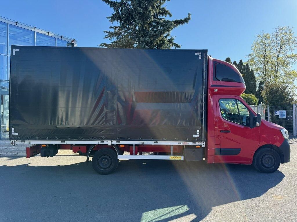 Renault Master - Тентованный фургон: фото 3 Renault Master - Тентованный фургон: фото 3