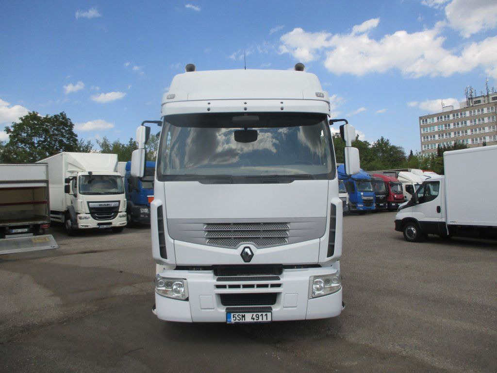 Renault Premium 380 Dxi - Грузовик с закрытым кузовом: фото 2 Renault Premium 380 Dxi - Грузовик с закрытым кузовом: фото 2