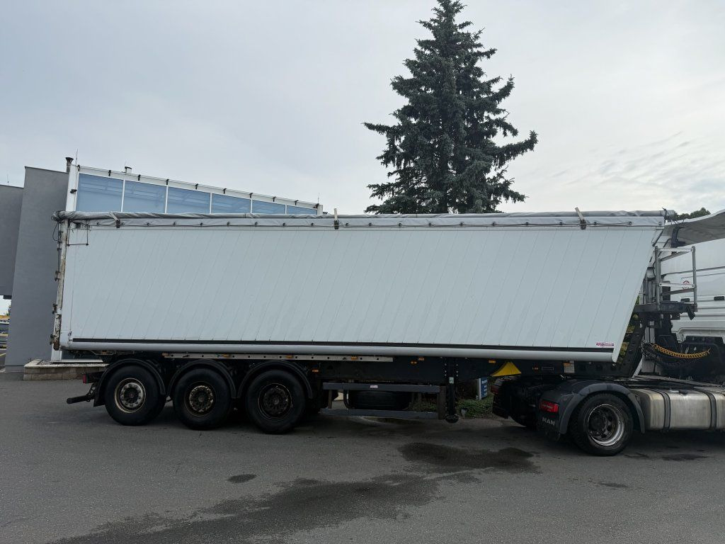 Schmitz Cargobull SKI 50m3 - Самосвальный полуприцеп: фото 2 Schmitz Cargobull SKI 50m3 - Самосвальный полуприцеп: фото 2