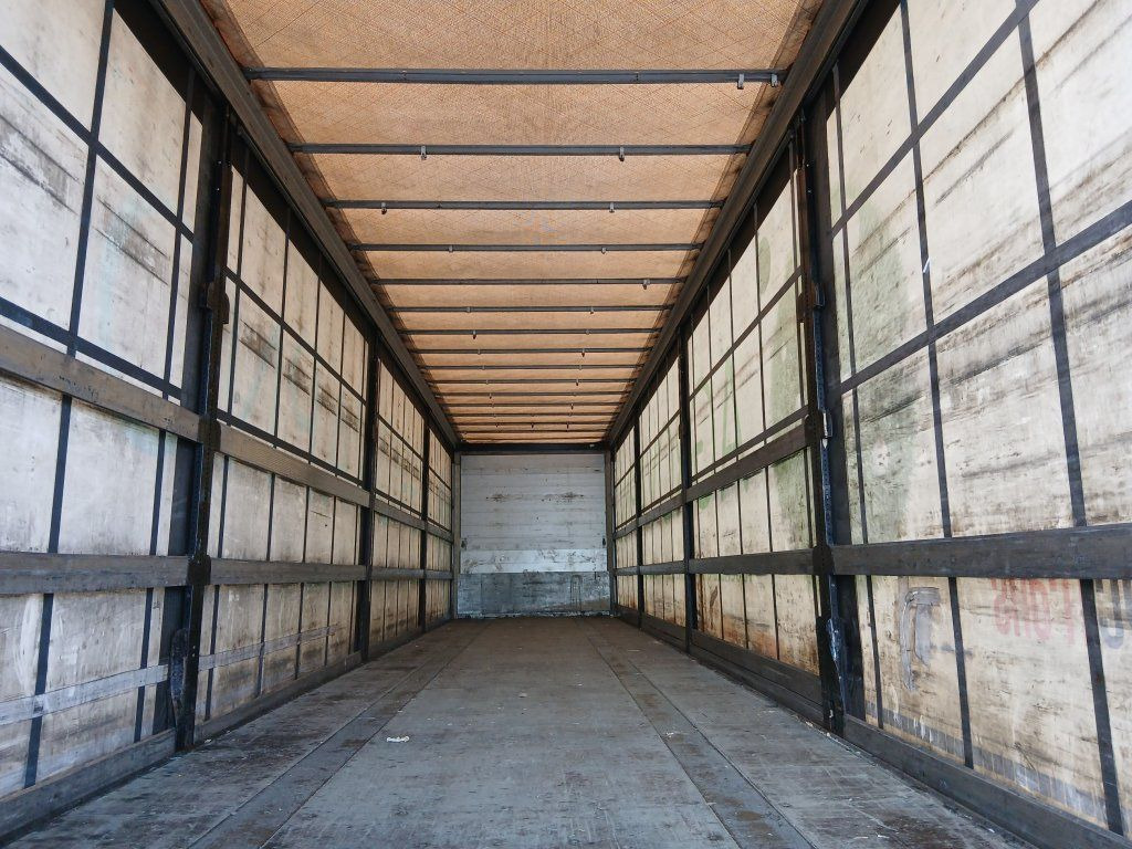 Тентованный полуприцеп Schwarzmüller SPA 3/E: фото 12