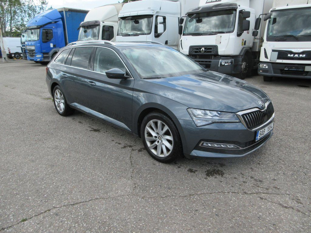 Skoda 2.0 Tdi 147kw 4x4 Style Dsg - Универсал: фото 2 Skoda 2.0 Tdi 147kw 4x4 Style Dsg - Универсал: фото 2