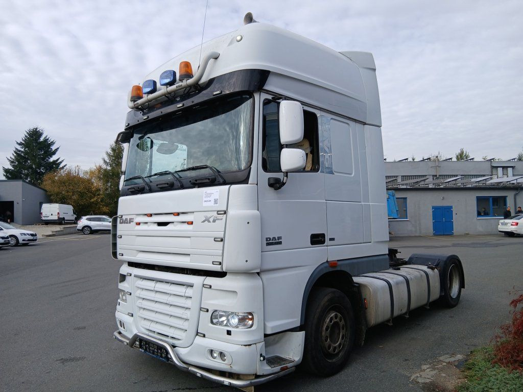 DAF XF105.460 Superspacecab SSC - Тягач: фото 2 DAF XF105.460 Superspacecab SSC - Тягач: фото 2