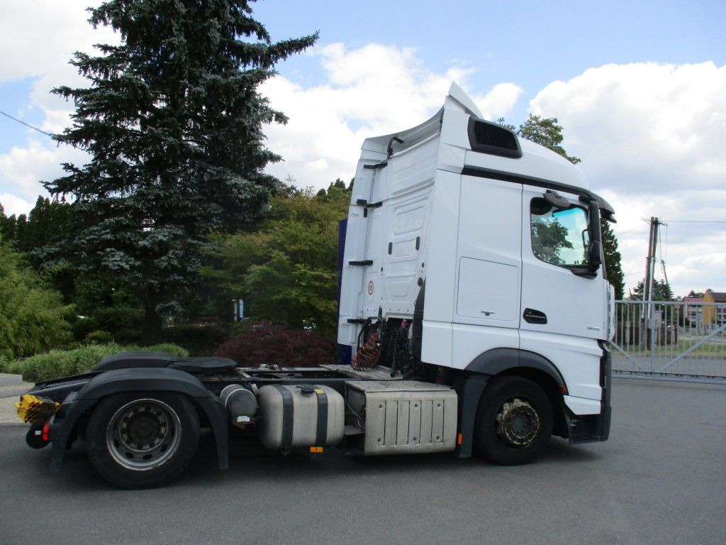 Mercedes-Benz 1845 Actros EURO 6 MEGA/lowdeck - Тягач: фото 4 Mercedes-Benz 1845 Actros EURO 6 MEGA/lowdeck - Тягач: фото 4