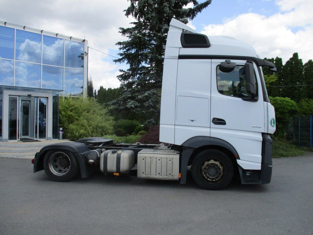 Mercedes-Benz 1845 Actros EURO 6 MEGA/lowdeck - Тягач: фото 3 Mercedes-Benz 1845 Actros EURO 6 MEGA/lowdeck - Тягач: фото 3