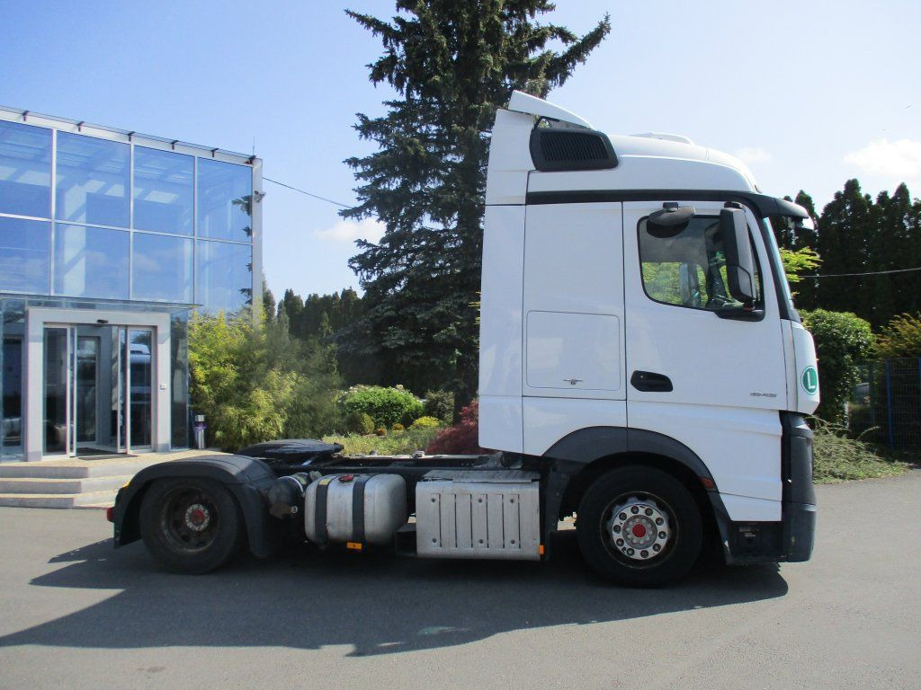 Mercedes-Benz 1845 Actros EURO 6 MEGA/lowdeck - Тягач: фото 3 Mercedes-Benz 1845 Actros EURO 6 MEGA/lowdeck - Тягач: фото 3