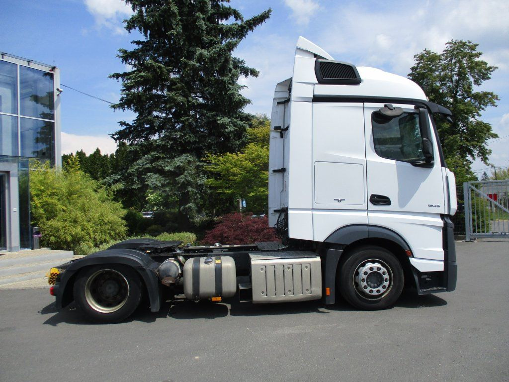 Mercedes-Benz 1845 Actros EURO 6 MEGA/lowdeck - Тягач: фото 4 Mercedes-Benz 1845 Actros EURO 6 MEGA/lowdeck - Тягач: фото 4