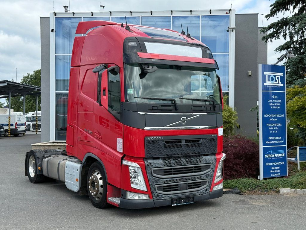 Volvo FH500 EURO 6 MEGA/lowdeck - Тягач: фото 2 Volvo FH500 EURO 6 MEGA/lowdeck - Тягач: фото 2