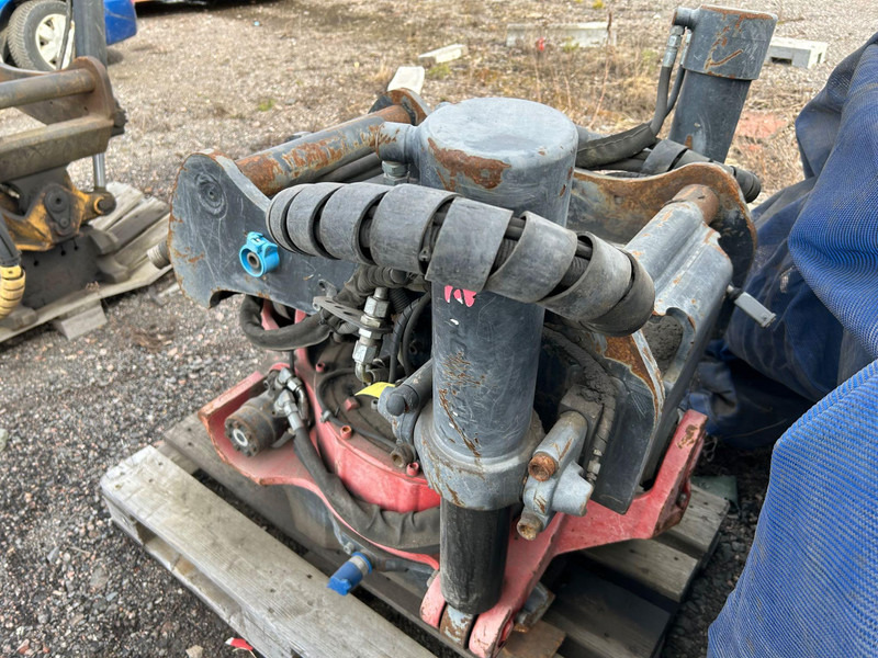 ROTOTILT R8 - Навесное оборудование для Строительной техники: фото 2 ROTOTILT R8 - Навесное оборудование для Строительной техники: фото 2