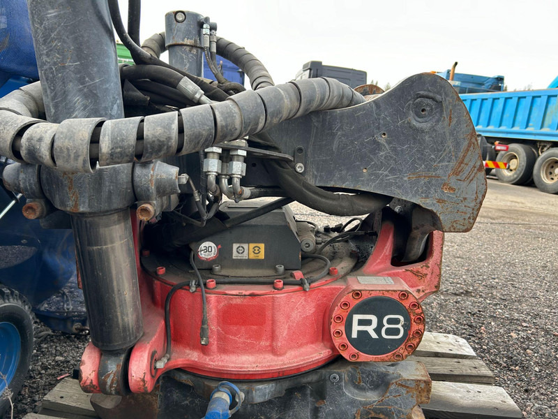 ROTOTILT R8 S70 - Навесное оборудование для Строительной техники: фото 1 ROTOTILT R8 S70 - Навесное оборудование для Строительной техники: фото 1