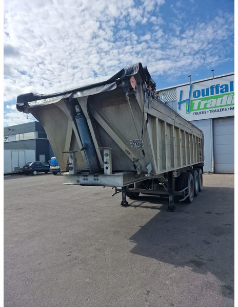 Benalu - Самосвальный полуприцеп: фото 3 Benalu - Самосвальный полуприцеп: фото 3