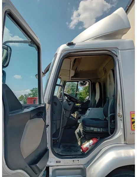 Renault Midlum 280 dxi - Тентованный грузовик: фото 5 Renault Midlum 280 dxi - Тентованный грузовик: фото 5