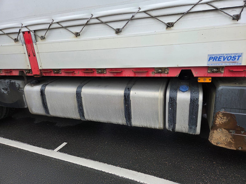 Renault Premium 460dxi - Тентованный грузовик: фото 4 Renault Premium 460dxi - Тентованный грузовик: фото 4