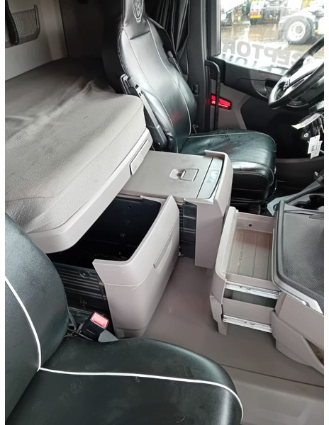 Тягач Scania R540: фото 14 Тягач Scania R540: фото 14