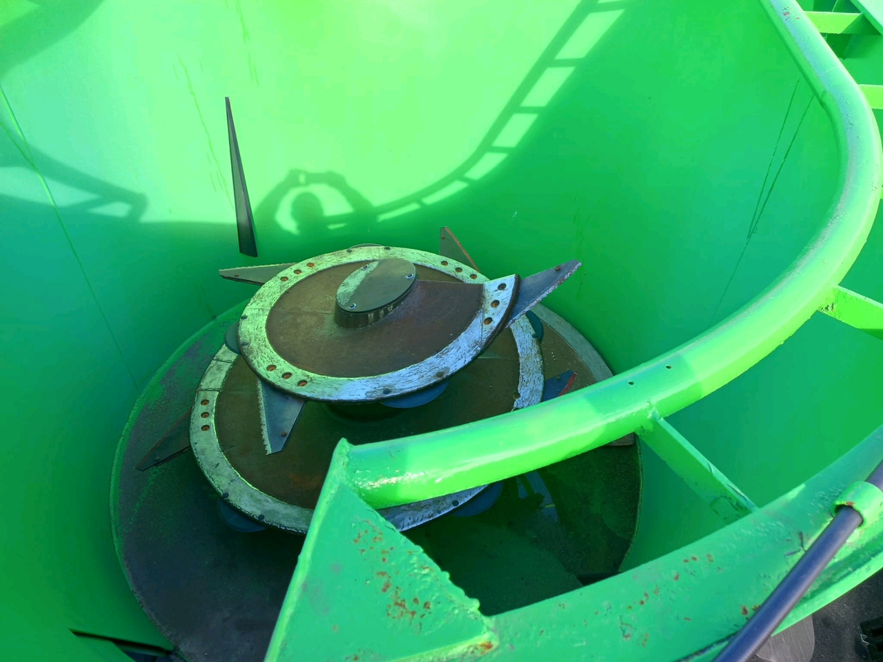 ITALMIX MATRIX FORMULA - Кормораздатчик: фото 4 ITALMIX MATRIX FORMULA - Кормораздатчик: фото 4