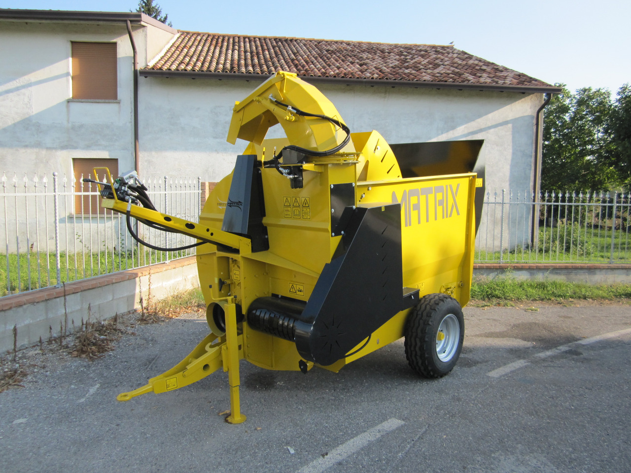 Matrix jet power 180 - Измельчитель соломы: фото 1 Matrix jet power 180 - Измельчитель соломы: фото 1