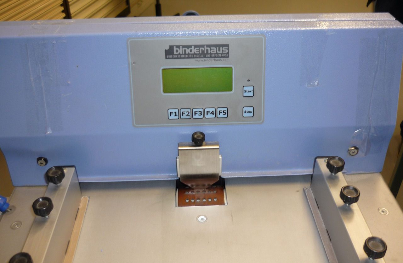 Bacciotini Pit Stop Mini 36 / Binderhaus R 36 automatic grooving, creasing and perforating machine - Биговщик/ Перфоратор: фото 2 Bacciotini Pit Stop Mini 36 / Binderhaus R 36 automatic grooving, creasing and perforating machine - Биговщик/ Перфоратор: фото 2