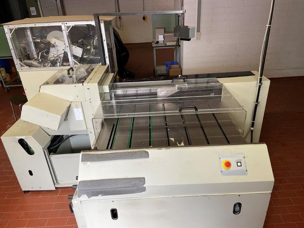 Blumer Atlas 200 label punch with Strip feeder and tape unit SE 18.4 - Печатное оборудование: фото 3 Blumer Atlas 200 label punch with Strip feeder and tape unit SE 18.4 - Печатное оборудование: фото 3