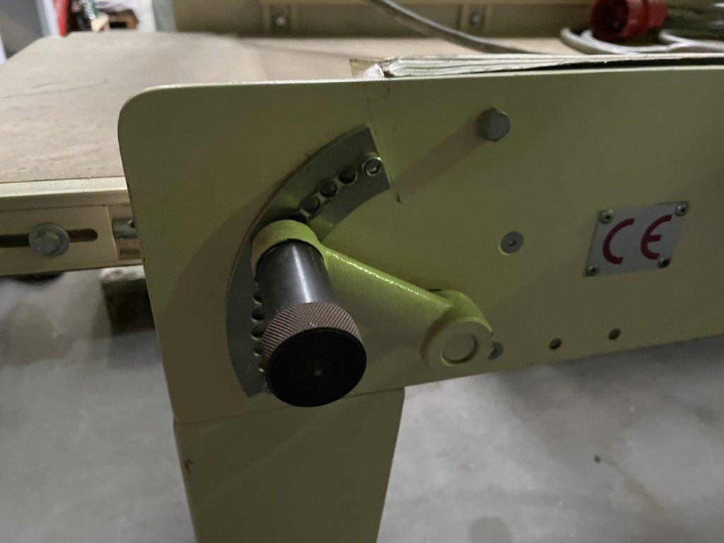 Semi-automatic angle welder Meurer CMW 3 - Упаковочное оборудование: фото 3 Semi-automatic angle welder Meurer CMW 3 - Упаковочное оборудование: фото 3