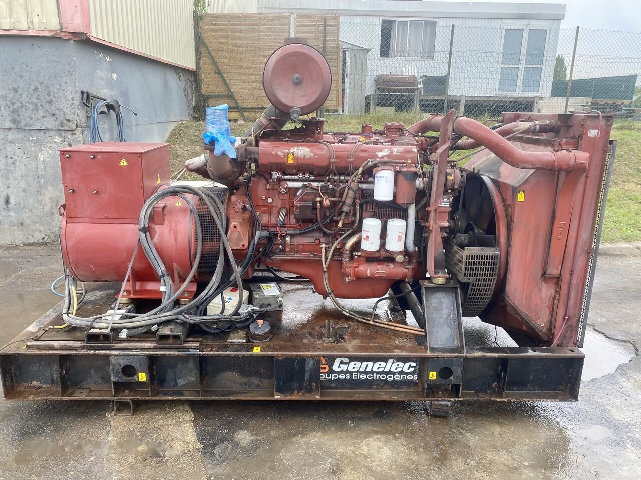 Genelec 300 kVa IVECO - Электрогенератор: фото 1 Genelec 300 kVa IVECO - Электрогенератор: фото 1