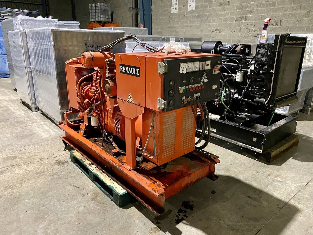 Perkins 50 kVa - Электрогенератор: фото 1 Perkins 50 kVa - Электрогенератор: фото 1