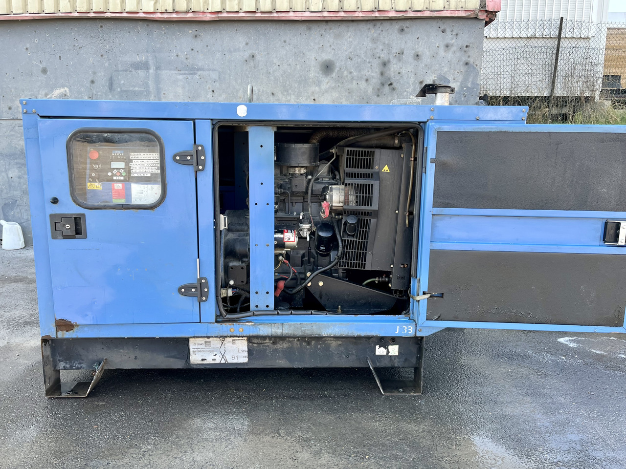 SDMO 33 kVa diesel John Deere - Электрогенератор: фото 2 SDMO 33 kVa diesel John Deere - Электрогенератор: фото 2